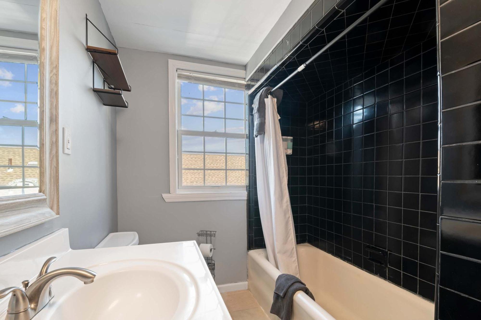 Escape To Raleigh Ave 3 Steps From The Beach Atlantic City Bagian luar foto